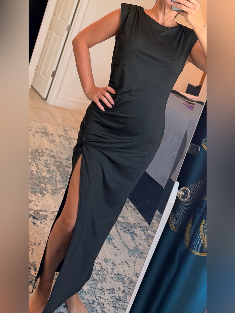 Elegant Black Side-Slit Evening Dress